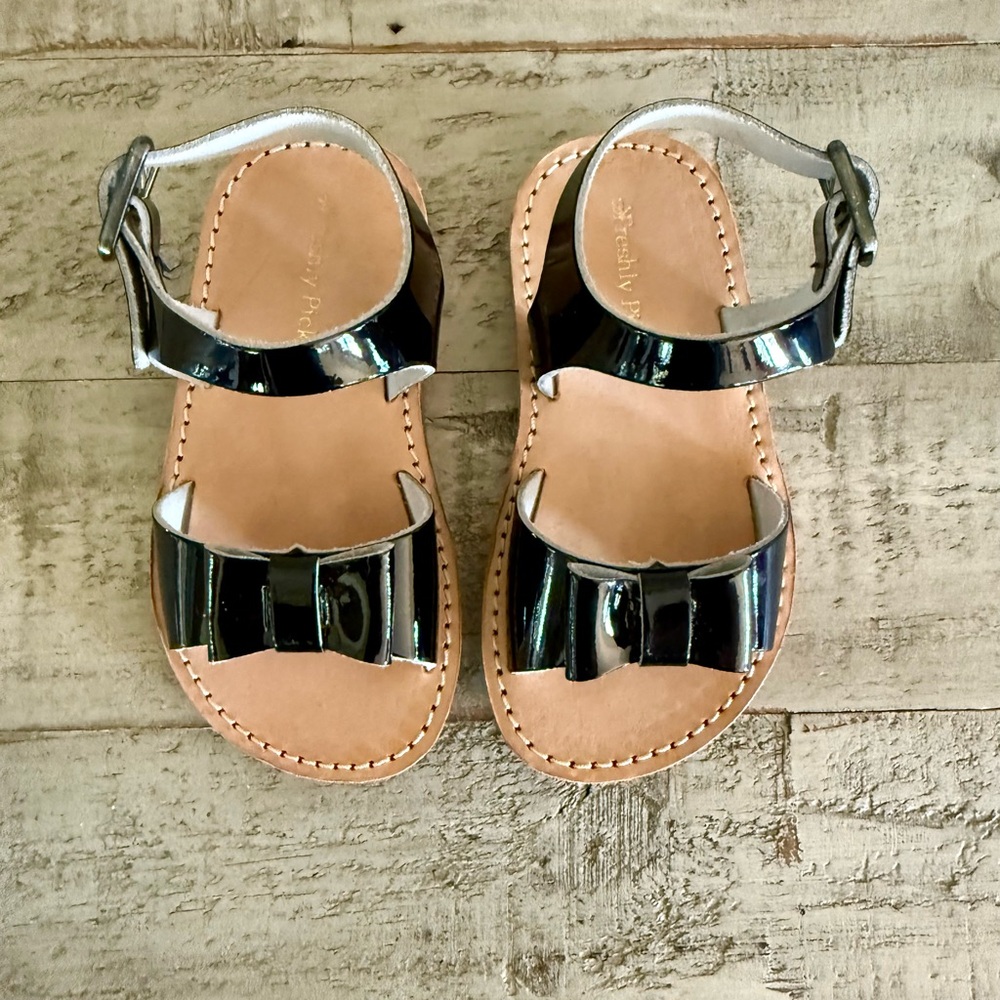 NWOB Freshly Picked Sandals 5